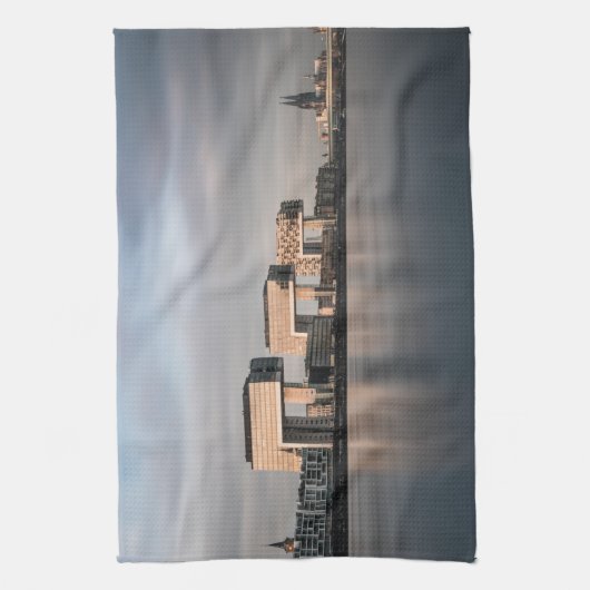 Köln Deutschland Geschirrtuch (Vertikal)