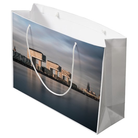 Köln Deutschland Große Geschenktüte (Rückseite Schrägansicht)