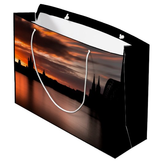 Köln Deutschland Große Geschenktüte (Rückseite Schrägansicht)