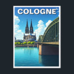 Köln Deutschland Reise Postkarte<br><div class="desc">Köln, die viertgrößte Stadt Deutschlands, ist ein pulsierendes kulturelles Zentrum, geschichtsträchtig und charmant am Ufer des Rheins gelegen. Im Herzen der Stadt liegt der Kölner Dom, ein Weltkulturerbe der UNESCO und eines der atemberaubendsten Beispiele gotischer Architektur Europas. Die Stadt ist bekannt für ihre lebhafte Atmosphäre, vor allem während des berühmten...</div>