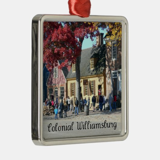 Kolonial Williamsburg Silbernes Ornament (Rechts)