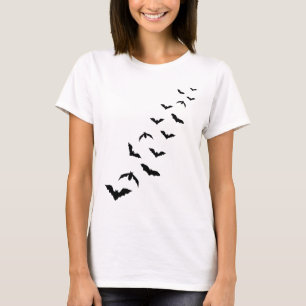 Kolonie der fliegenden schwarzen Fledermaussilhoue T-Shirt