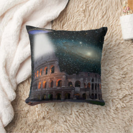 Kolosseum Rom Italien trifft Raum und UFO Kissen