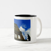 Kolosseum Zweifarbige Tasse (VorderseiteRechts)