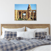 Kolossus von Ramesses II: stehende Statue Leinwanddruck (Insitu (Schlafzimmer))