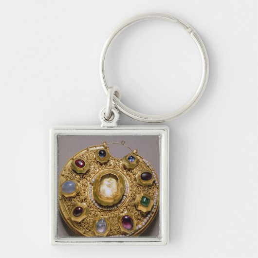 Kolt Medaillon, GoldSet mit Perlen und Schlüsselanhänger (Vorne)