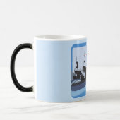 Kolumbus segelt im Ozean Blue - Verwandlungstasse (Links)