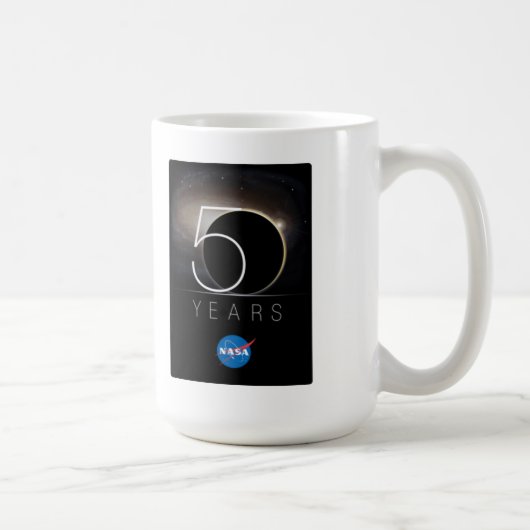 Kombinierte Tasse der NASAs (Rechts)