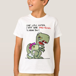 Komm kleine Schwester, ich habe ein paar Dino-Tric T-Shirt