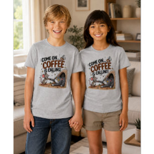 KOMM SCHON… DER KAFFEE RUFT! Kinder-Kaffee-Shirt Tri-Blend Shirt