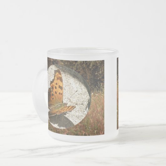 Komma Angle Wing Butterfly Mattglastasse (Vorderseite Links)