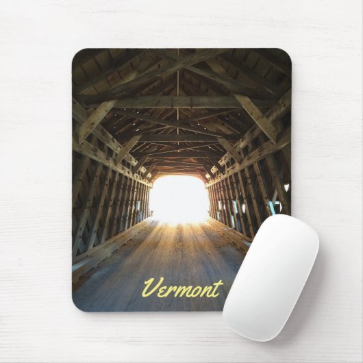 Kommen Sie zum Licht - Vermont Covered Bridge Mousepad (Mit Mouse)