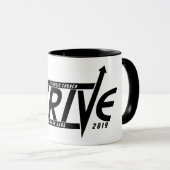 (KOMMEN Tasse 2019) 11oz vorwärts (VorderseiteRechts)