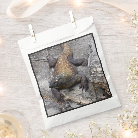 Komodo-Drache Rocky Scene-Tasche Geschenktütchen (Ausgeschnitten)