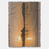 Komodo-Insel bei Sonnenuntergang Decke (Vorderseite Vertikal)