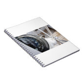 Kompas dat de richting geeft aan een avontuur.  notizblock (Rechte Seite)