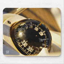 Kompas helpt navigeren en koer behouden.  mousepad