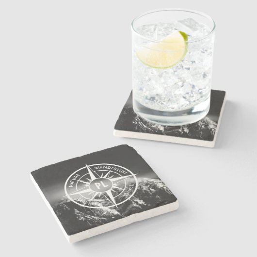 Kompass-Sternemblem monogramm dramatische Berge Steinuntersetzer (Seitenansicht)