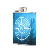 Kompass-Sternemblem Monogramm Nebel in Fichtenwald Flachmann (Links)