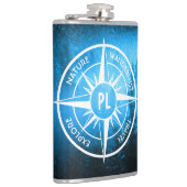 Kompass-Sternemblem Monogramm Nebel in Fichtenwald Flachmann (Rechts)