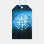 Kompass-Sternemblem Monogramm Nebel in Fichtenwald Geschenkanhänger (Rückseite)