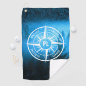 Kompass-Sternemblem Monogramm Nebel in Fichtenwald Golfhandtuch (Insitu)