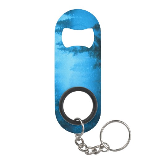 Kompass-Sternemblem Monogramm Nebel in Fichtenwald Mini Flaschenöffner (Rückseite)