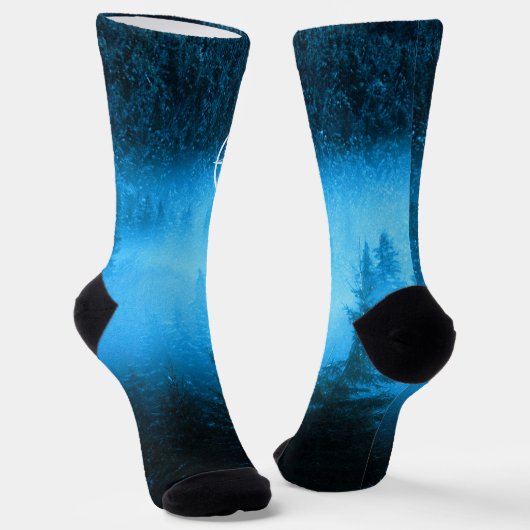 Kompass-Sternemblem Monogramm Nebel in Fichtenwald Socken (Gewinkelt)