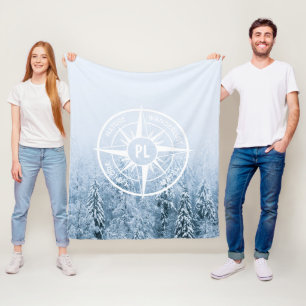 Kompass-Sternemblem monogramm Winterfichtenwald Fleecedecke