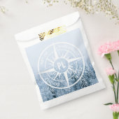 Kompass-Sternemblem monogramm Winterfichtenwald Geschenktütchen (Versiegelt)