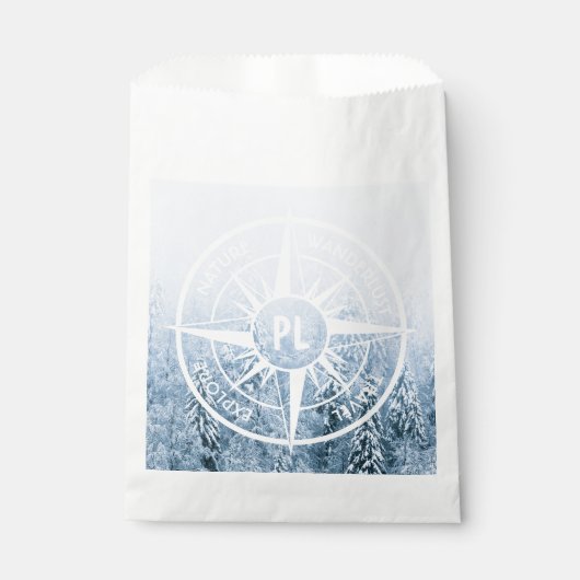 Kompass-Sternemblem monogramm Winterfichtenwald Geschenktütchen (Vorderseite)