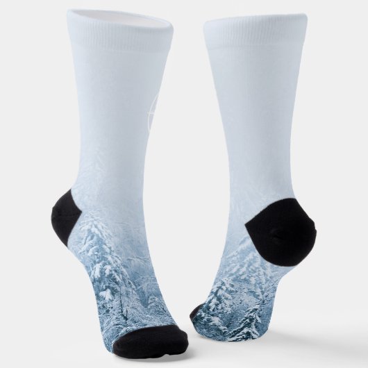Kompass-Sternemblem monogramm Winterfichtenwald Socken (Gewinkelt)