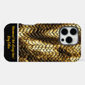 Komplexe goldene Schlangenhaut-Muster iPhone Hülle (Rückseite (Horizontal))