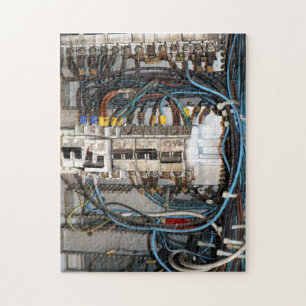 Komplexe industrielle Verdrahtung - Herausforderun Puzzle