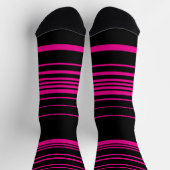 Komplexe Streifen - Magenta und Schwarz Socken (Oben)