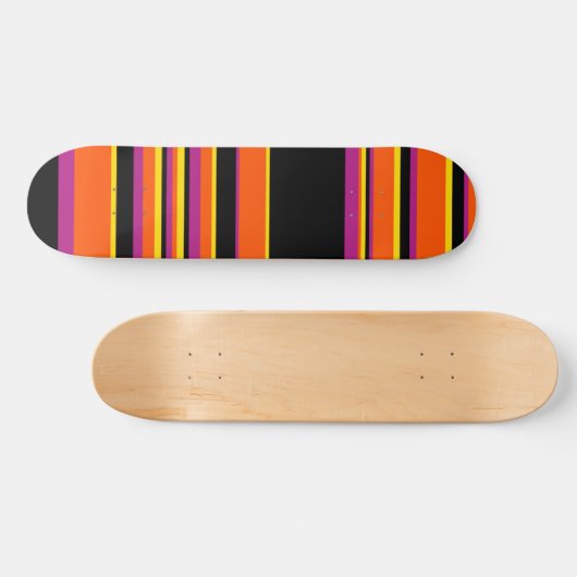 Komplexe Streifen - schwarz, rosa, orange und gelb Skateboard (Horizontal)