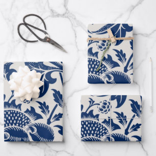 Komplexes blaues Blumenmuster auf hellem Hintergru Geschenkpapier Set