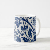 Komplexes blaues Blumenmuster auf hellem Hintergru Kaffeetasse (VorderseiteRechts)
