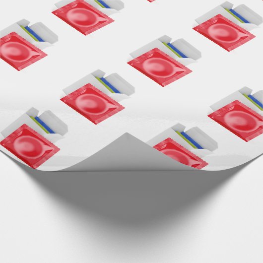 Kondome auf weißem Hintergrund Geschenkpapier (Ecke)