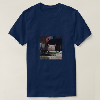 Konfektionierte Dinner-Katze T-Shirt