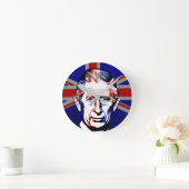 König Charles III Uhr (Zuhause)