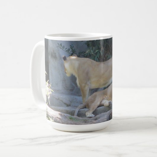 König des Dschungels 'Löwe' Kaffeetasse (Vorderseite Links)