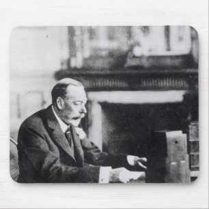 König George V Mousepad