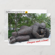 König Nyani macht eine Pause. NYC - H Postkarte