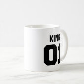 König und Königin| Moderne Typografie Kaffeezucht Kaffeetasse (VorderseiteRechts)