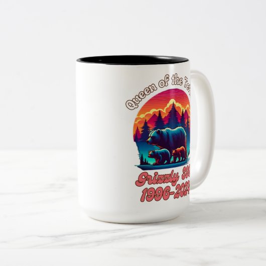 Königin der Tetons Grizzly 399 Tribute 1996-2024 Zweifarbige Tasse (VorderseiteRechts)