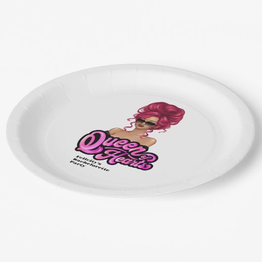 Königin des Herzens Pappteller (Schrägansicht)