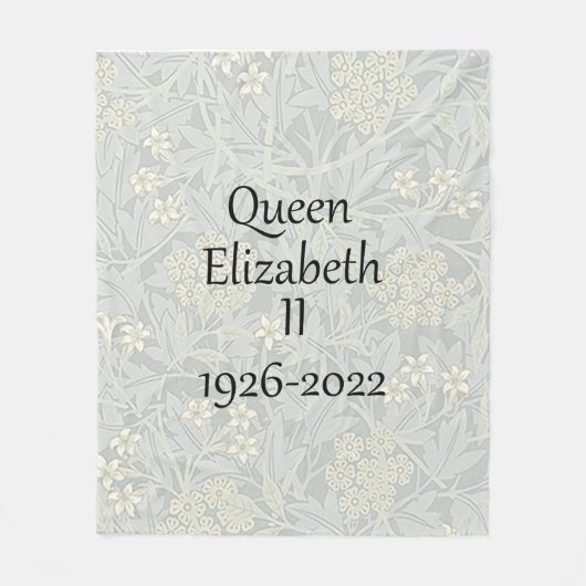 Königin Elizabeth II 1926-2022 Fleece Blanket (Vorderseite)