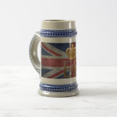 Königin Elizabeth II ER Tasse mit britischer Flagg (Vorderseite Links)