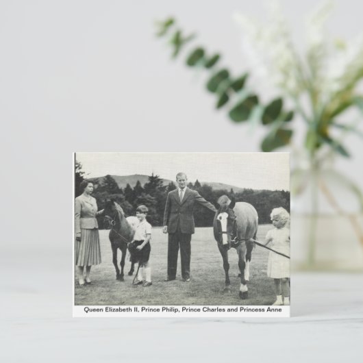 Königin Elizabeth II., Prinz Philip, Charles, Anne Postkarte (Stehend Vorderseite)